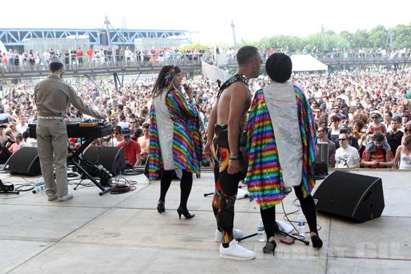 THE CRYSTAL ARK - 2014-06-07 - PARIS - Parc de la Villette - 